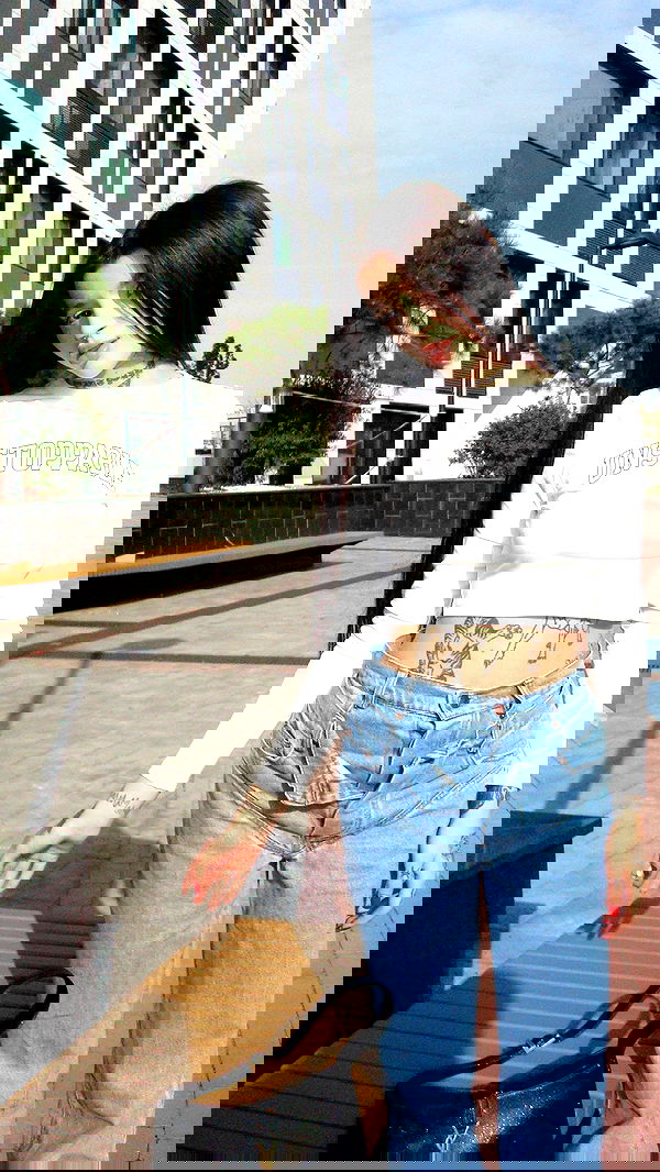 meleeva meleeva archive image