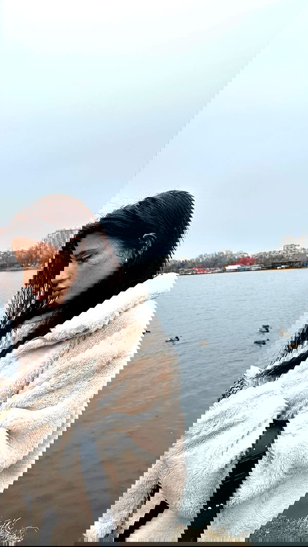 meleeva meleeva archive image