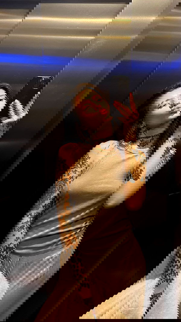 meleeva meleeva archive image