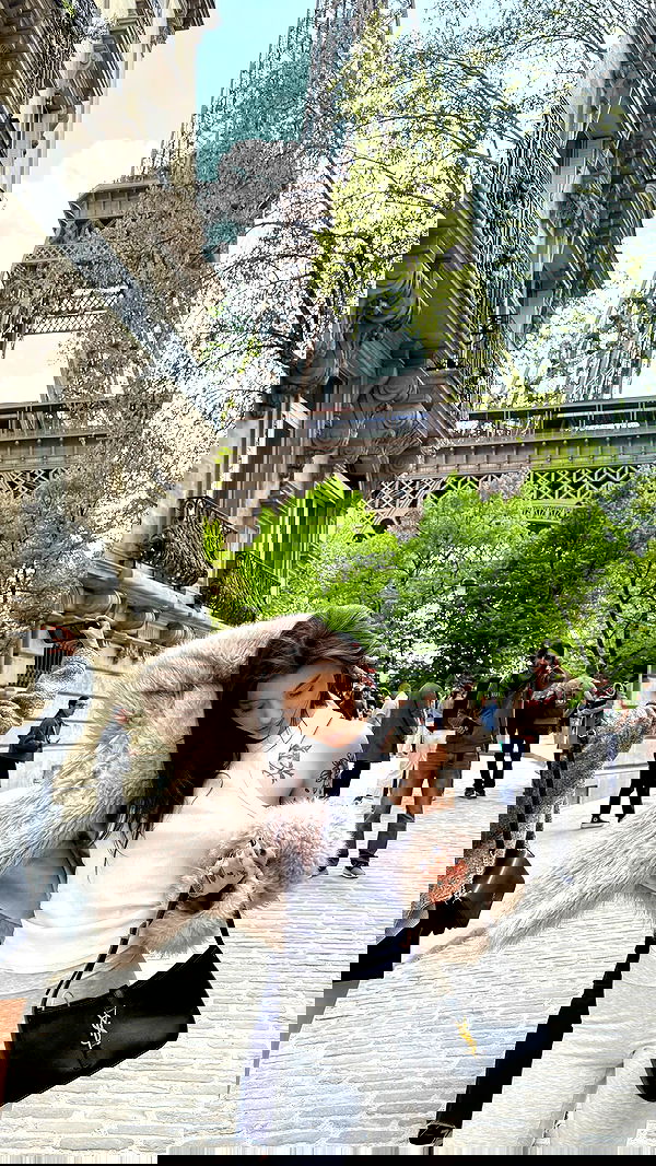 meleeva meleeva archive image