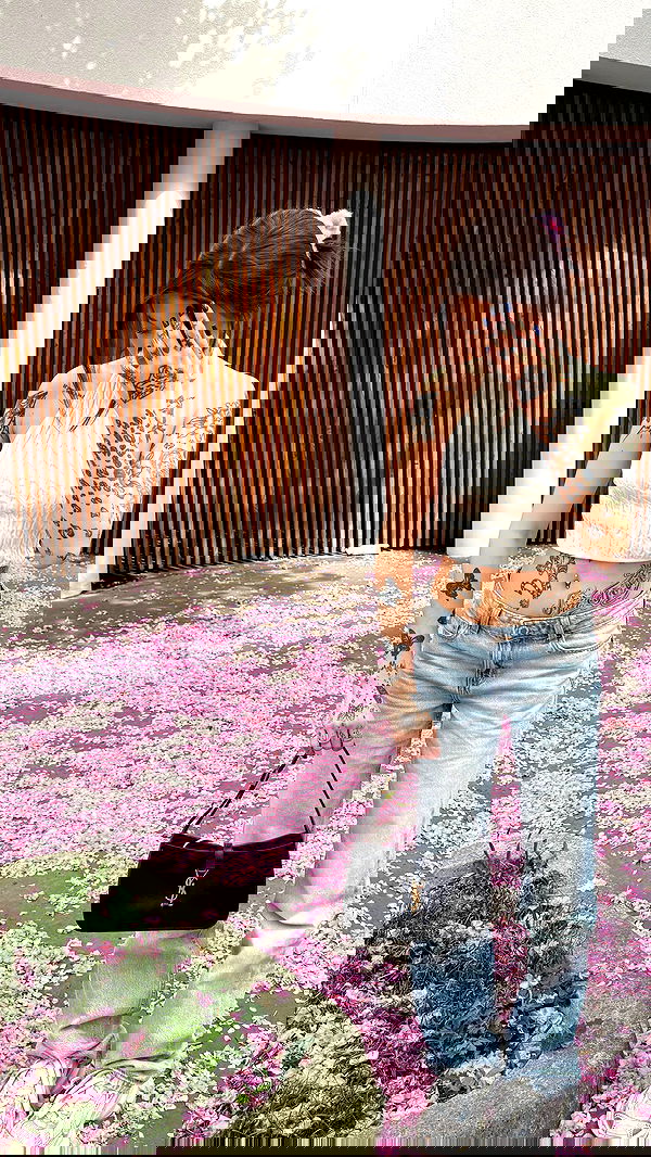 meleeva meleeva archive image