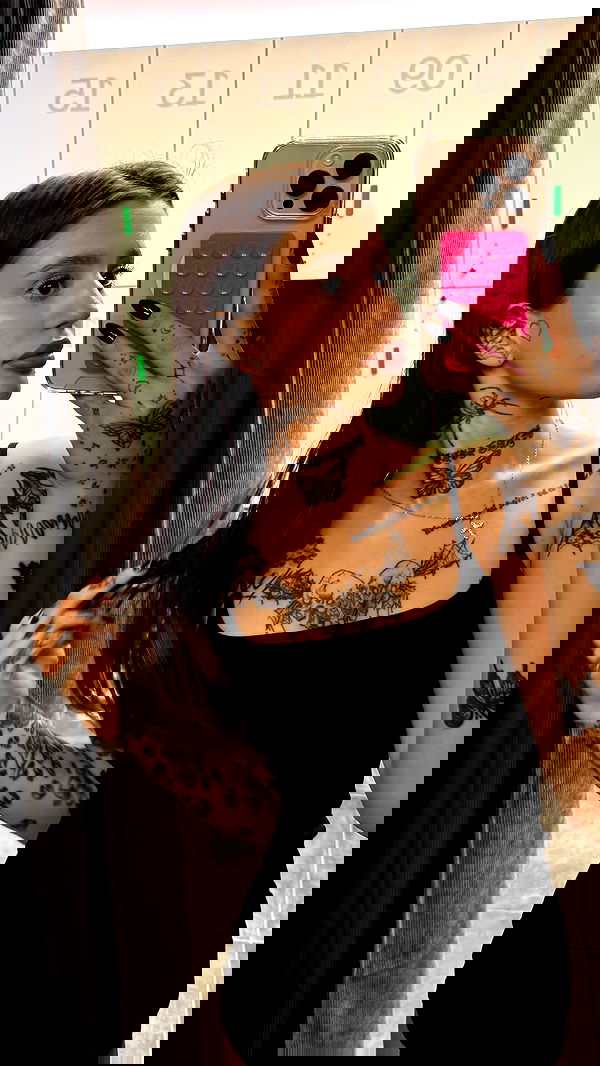 meleeva meleeva archive image