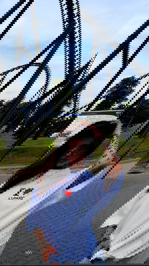 meleeva meleeva archive image