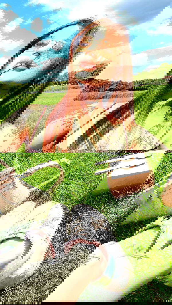 meleeva meleeva archive image