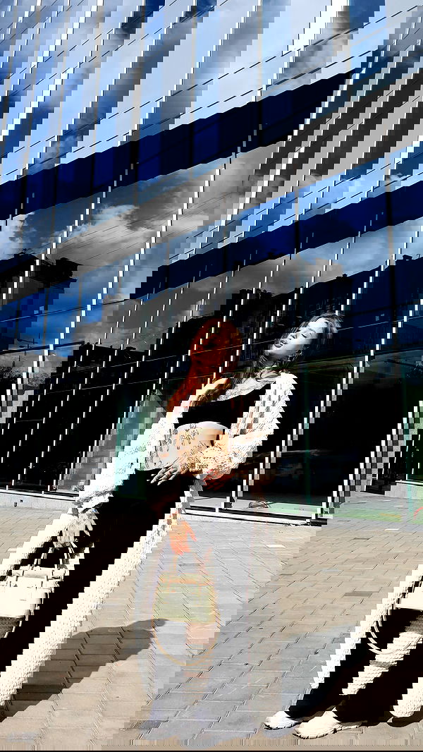 meleeva meleeva archive image