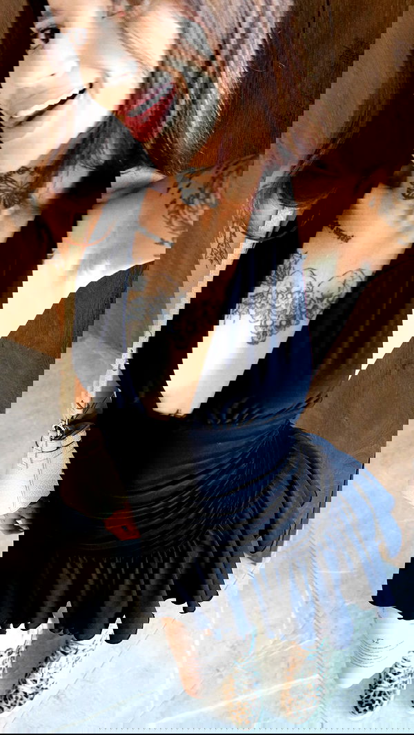 meleeva meleeva archive image