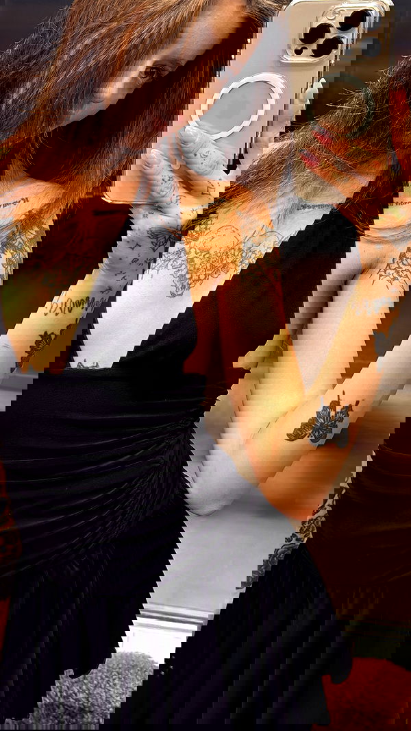 meleeva meleeva archive image