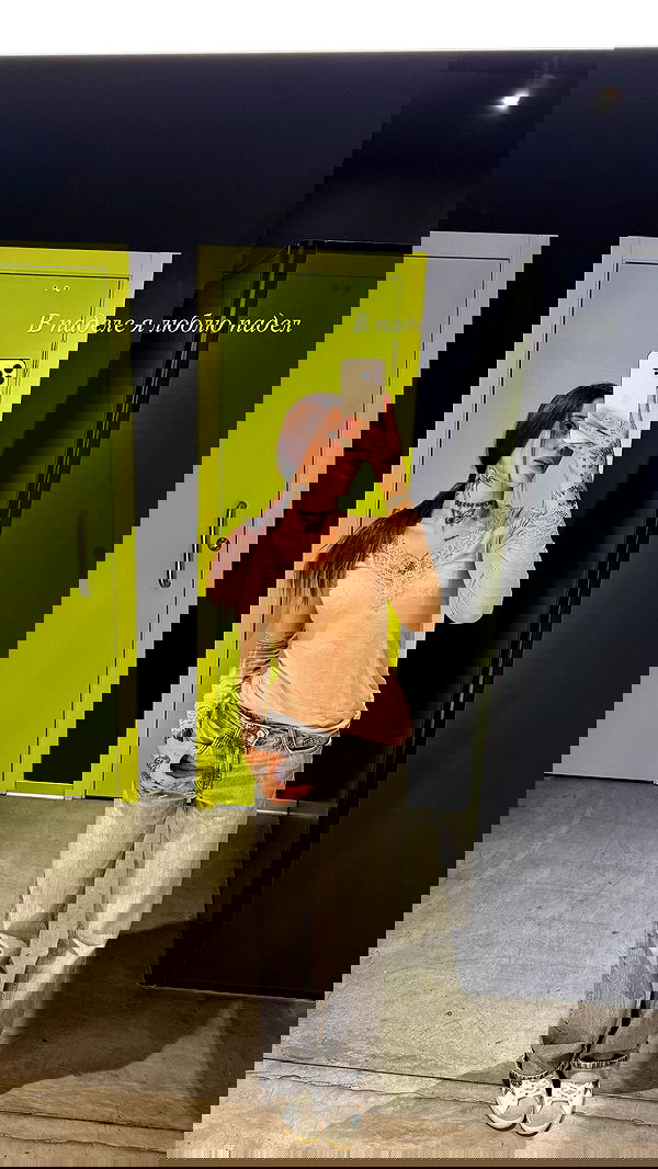 meleeva meleeva archive image