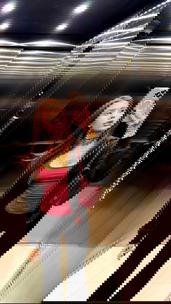 meleeva meleeva archive image