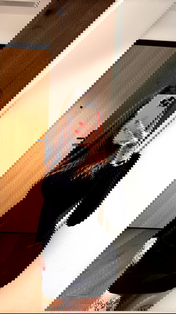 meleeva meleeva archive image