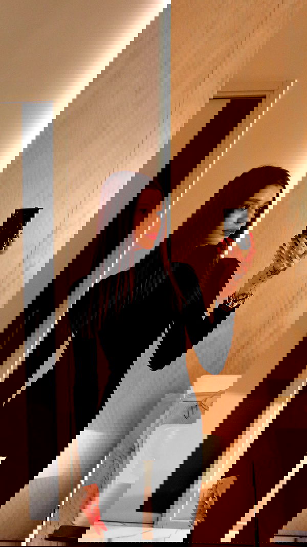 meleeva meleeva archive image