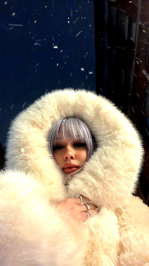 melislie instagram image archive image