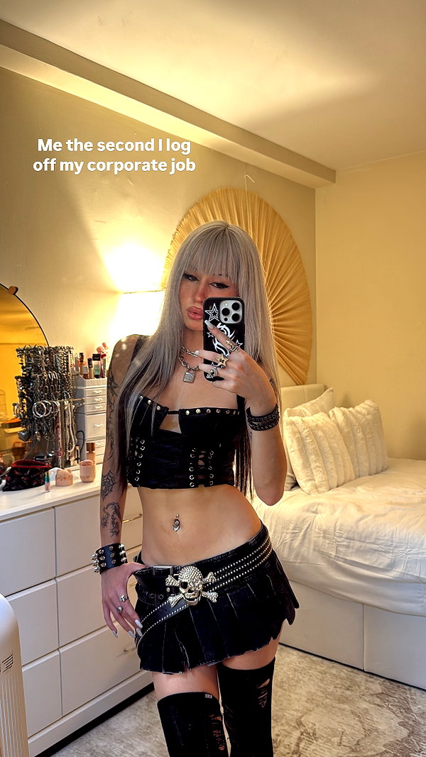 melislie instagram image archive image
