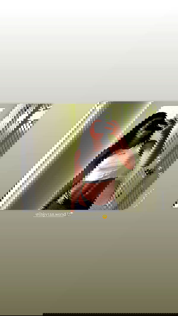 miakhalifa miakhalifa archive image