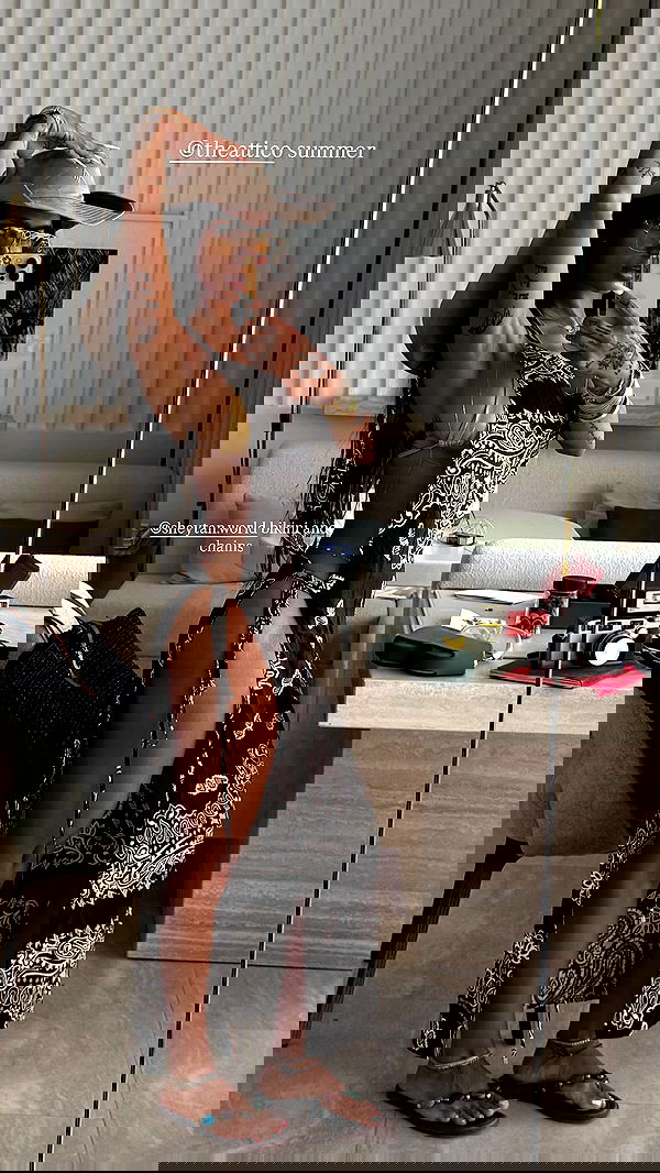 miakhalifa miakhalifa archive image