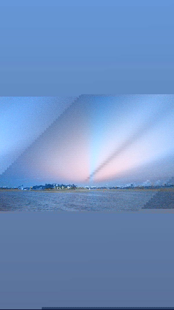 miakhalifa miakhalifa archive image