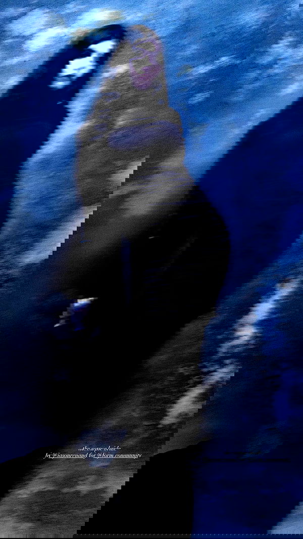 miakhalifa miakhalifa archive image