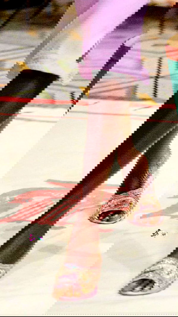 miakhalifa miakhalifa archive image