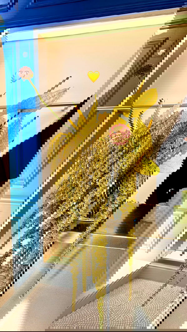 miakhalifa miakhalifa archive image