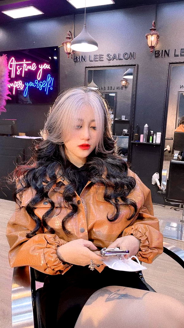 miao_149 instagram image archive image