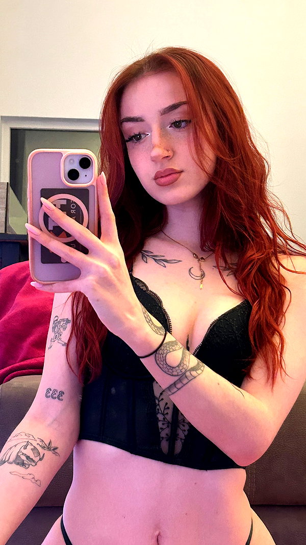 mikaya.mia instagram image archive image