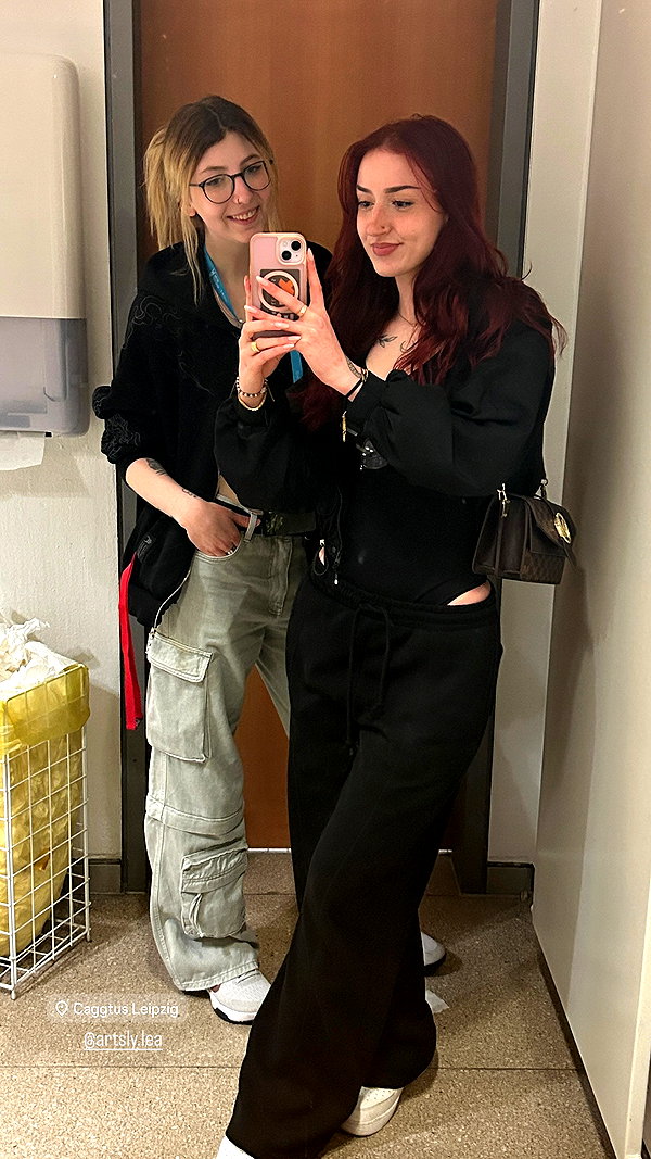 mikaya.mia instagram image archive image