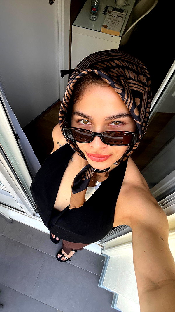 mili.cohen.official instagram image archive image