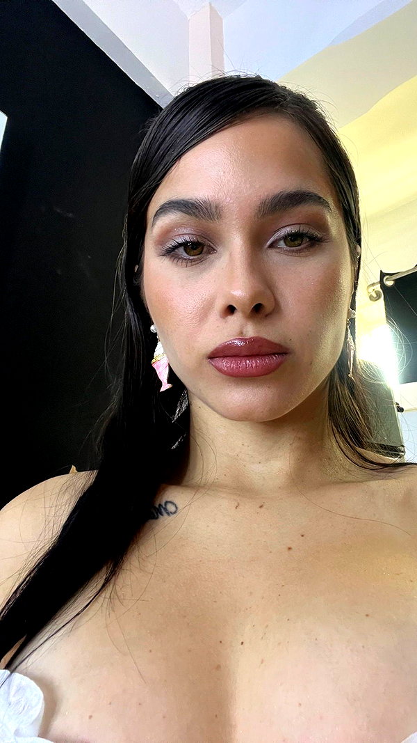 mili.cohen.official instagram image archive image