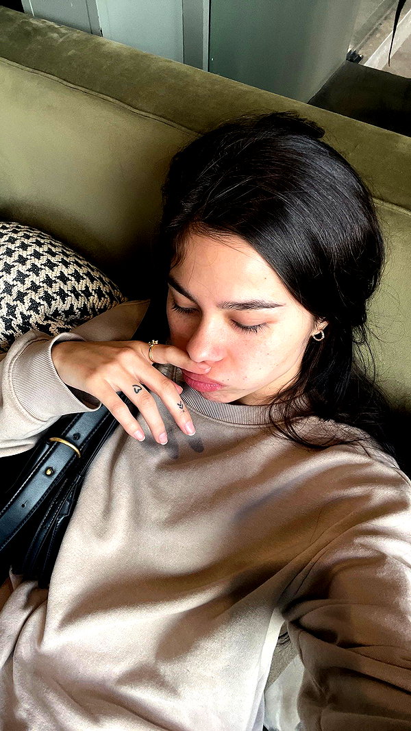 mili.cohen.official instagram image archive image