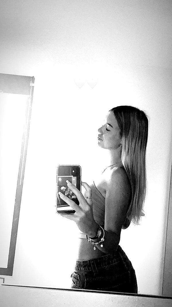 millie.bettsx millie.bettsx archive image