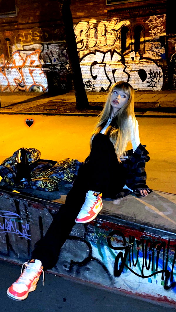 miss_baby007 instagram image archive image