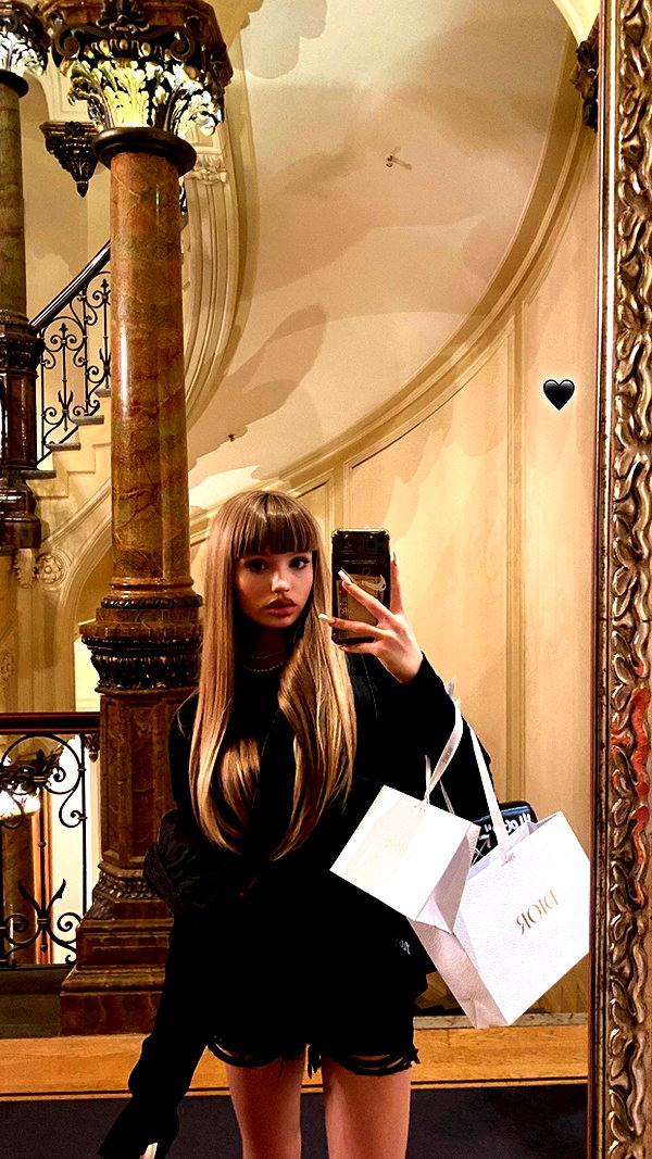 miss_baby007 instagram image archive image