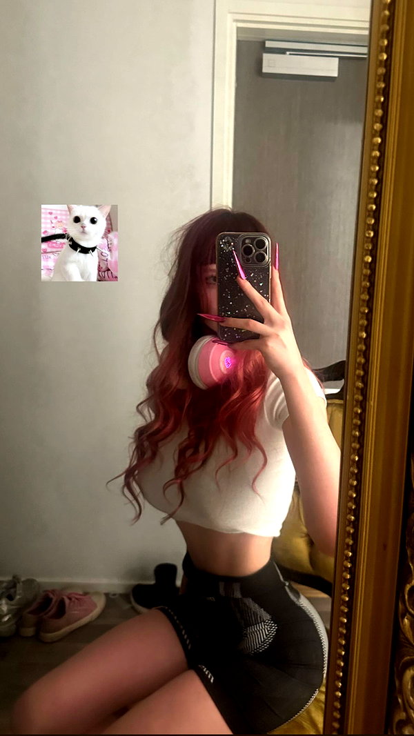 miss_baby007 instagram image archive image