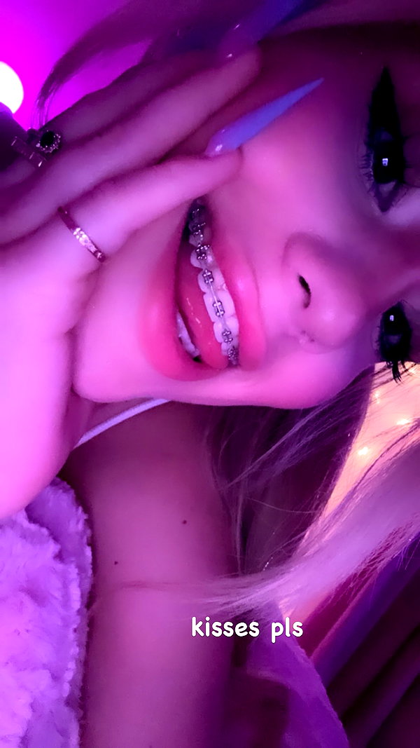 missy.ts instagram image archive image