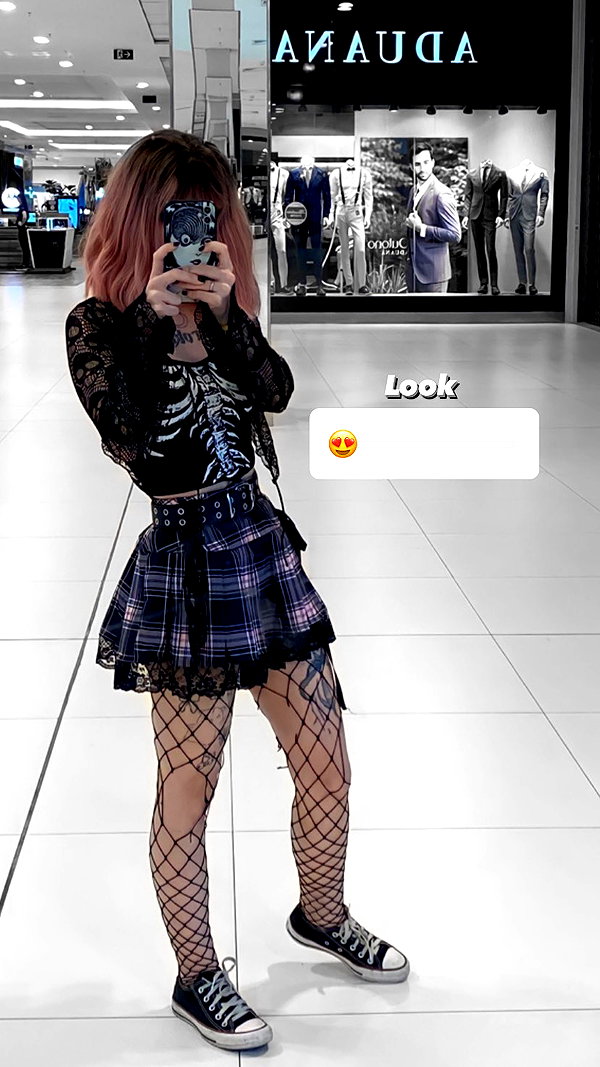 mittzaa_ instagram image archive image