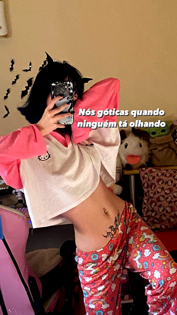 mittzaa_ instagram image archive image