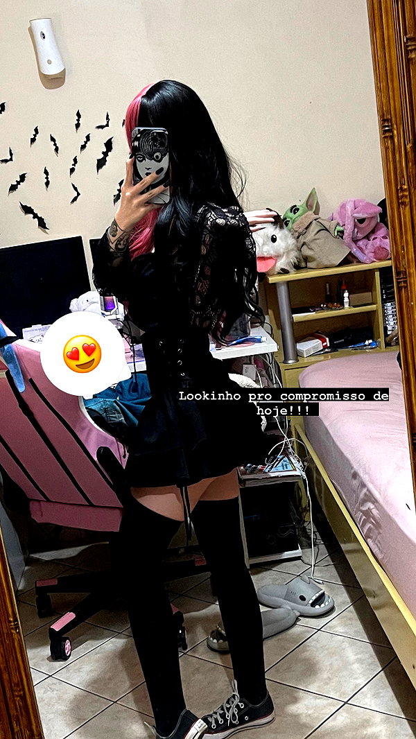 mittzaa_ instagram image archive image