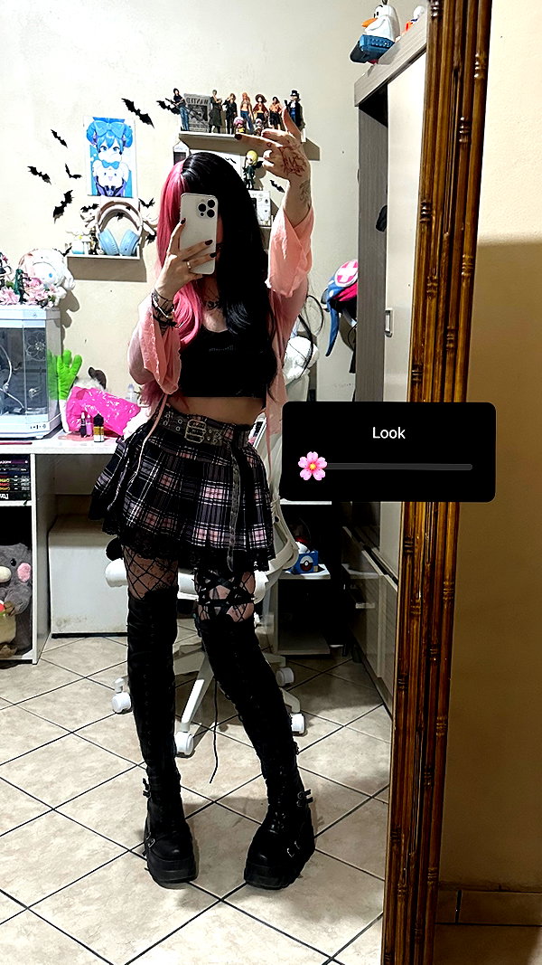 mittzaa_ instagram image archive image