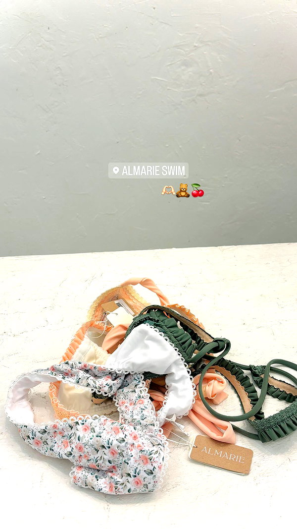 miya_sahar instagram image archive image