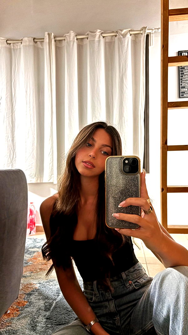 miya_sahar instagram image archive image
