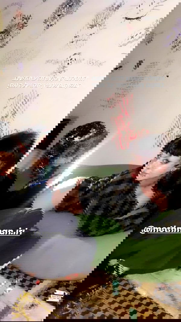 moonyyyya moonyyyya archive image