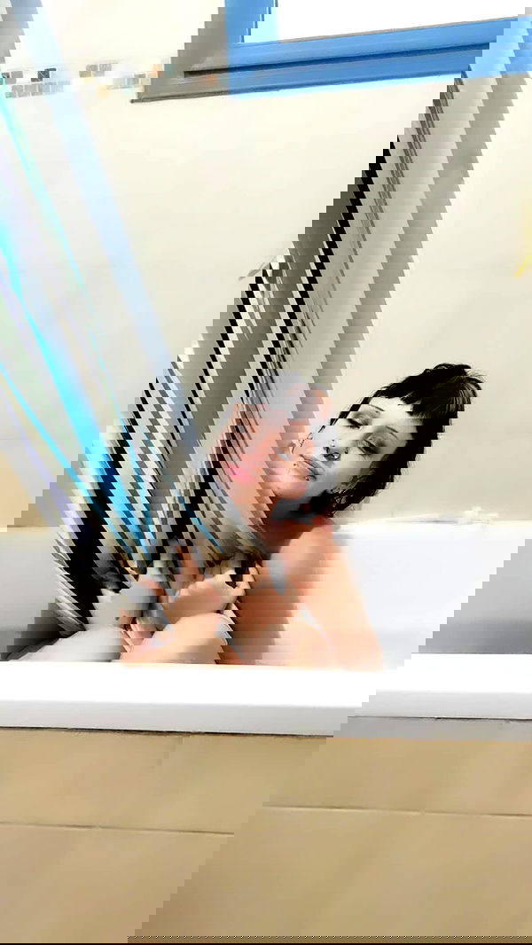 moonyyyya moonyyyya archive image