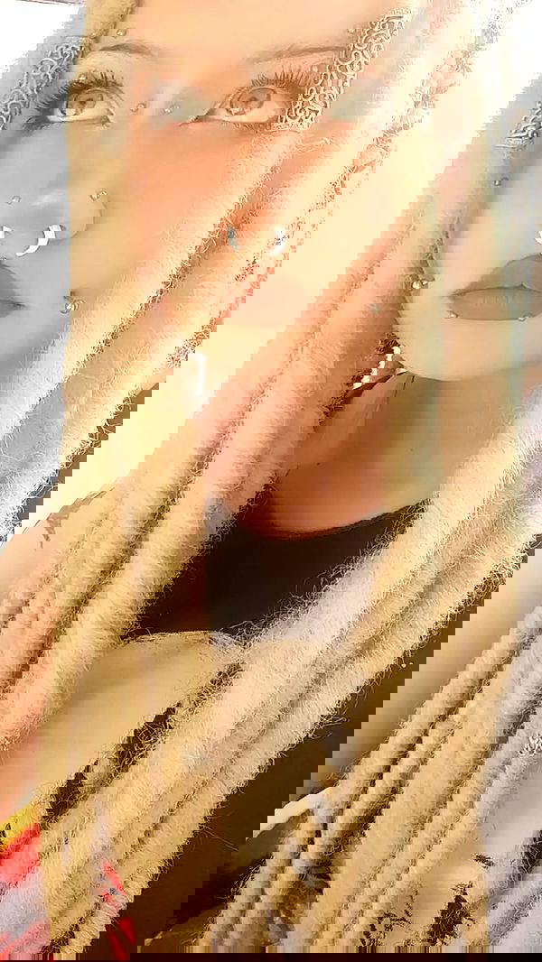 moonyyyya moonyyyya archive image