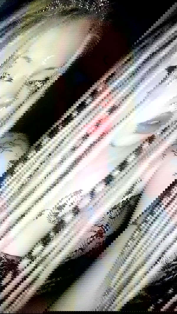 moonyyyya moonyyyya archive image