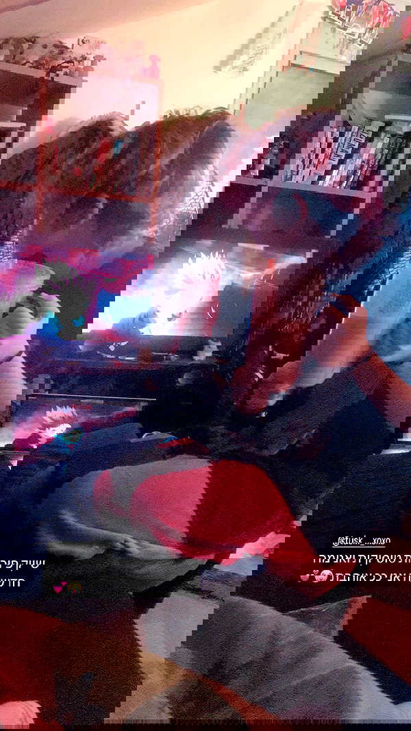 moonyyyya moonyyyya archive image