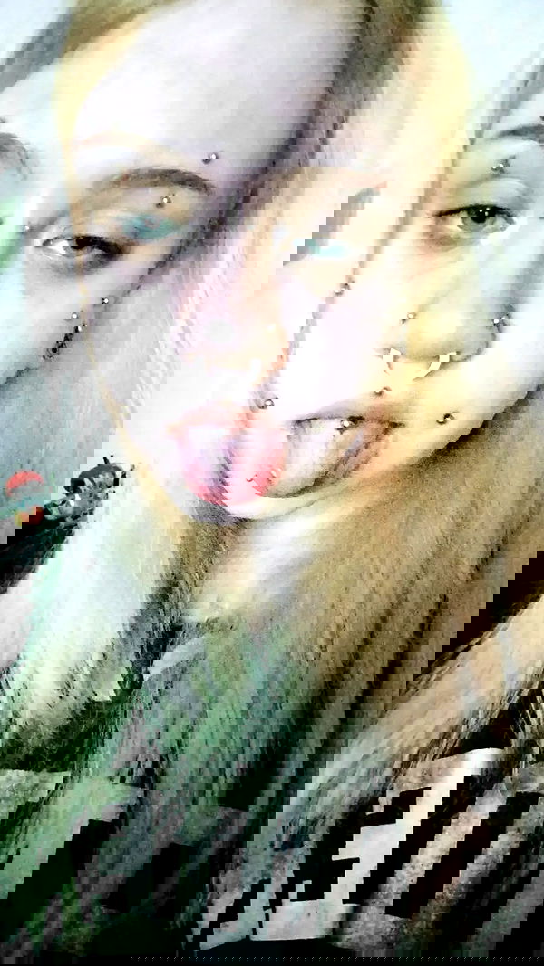 moonyyyya moonyyyya archive image