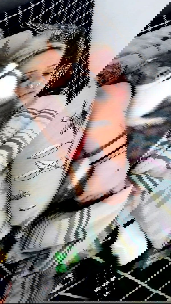 moonyyyya moonyyyya archive image