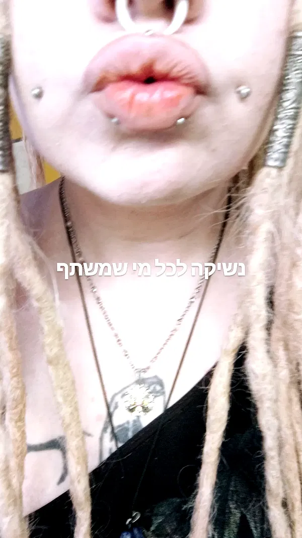 moonyyyya moonyyyya archive image