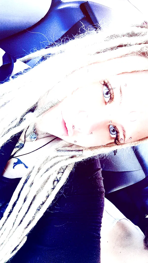 moonyyyya moonyyyya archive image