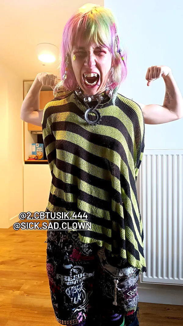 moonyyyya moonyyyya archive image